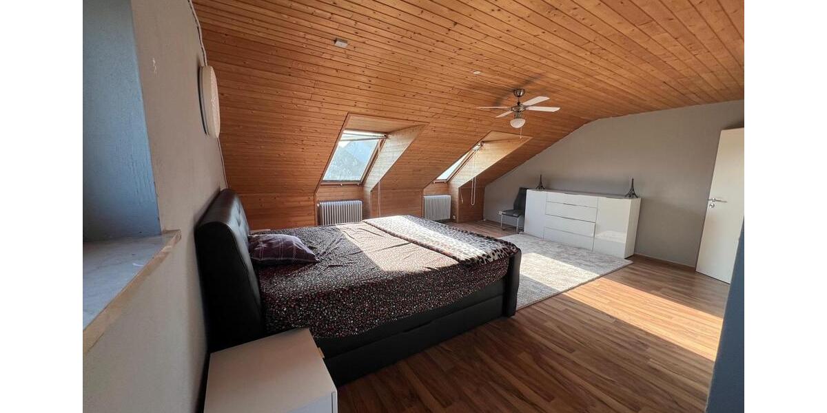 Doppelhaushälfte Weichs - 6 Zimmer, 175 m&sup2;, 2.800&euro; | Angebot:26480772