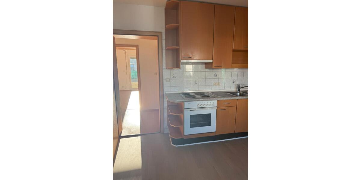 Erdgeschoßwohnung Rechberghausen - 3 Zimmer, 75 m&sup2;, 1.200&euro; | Angebot:24753999