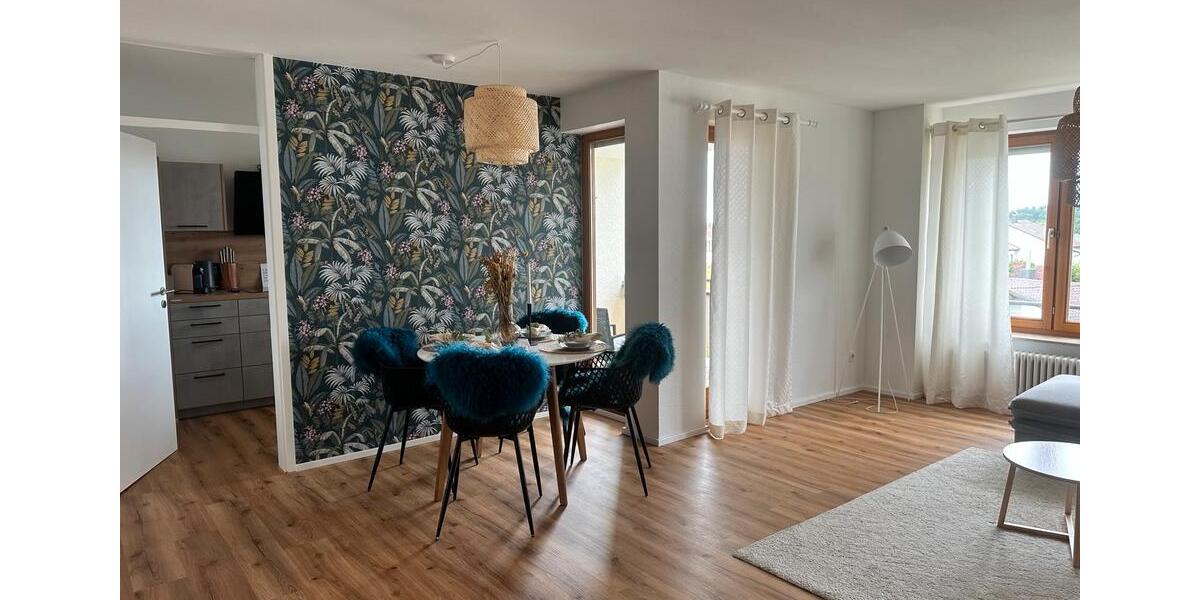 Etagenwohnung Berg - 2 Zimmer, 65 m&sup2;, 1.100&euro; | Angebot:24680796