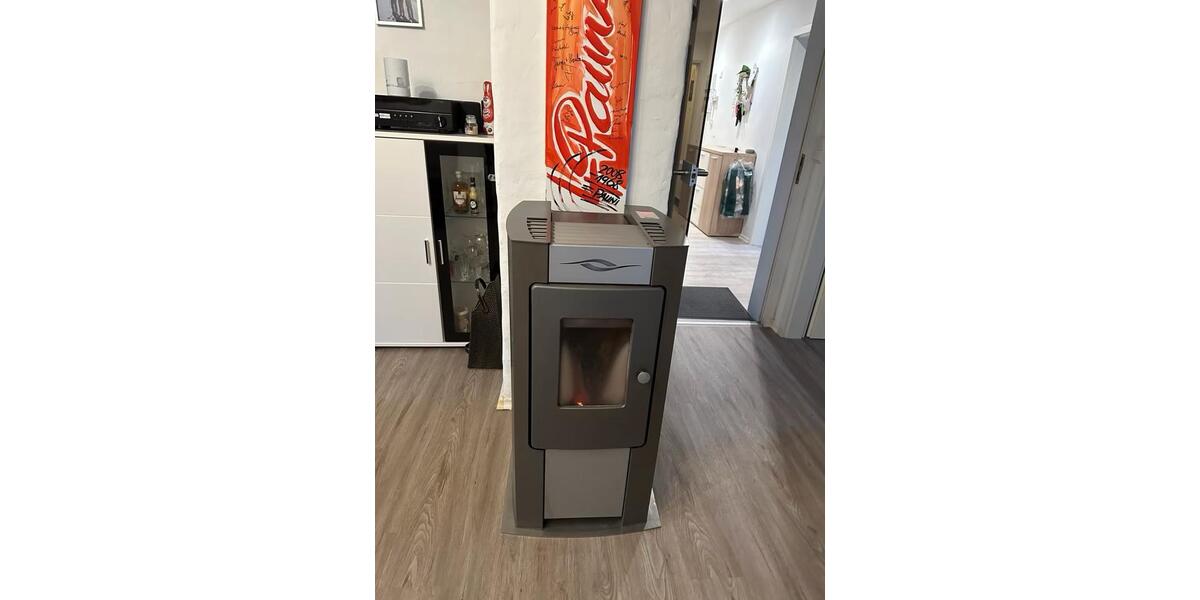 Dachgeschoßwohnung Meschede - 2 Zimmer, 67 m&sup2;, 470&euro; | Angebot:26038722