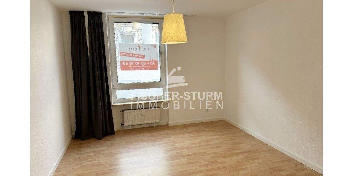 Düsseldorf-Carlstadt: Kunst und Kultur vor der Tür!! 3 zimmer