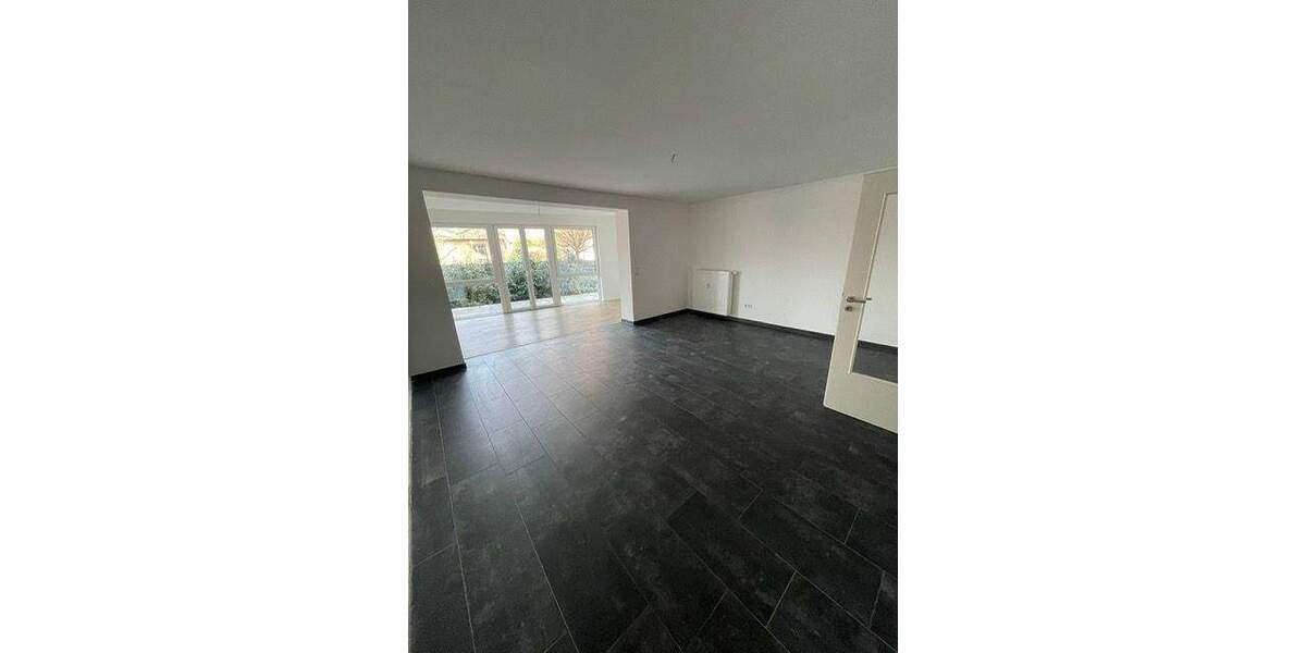 Etagenwohnung Weyhe Dreye - 3 Zimmer, 149 m&sup2;, 1.100&euro; | Angebot:25771718