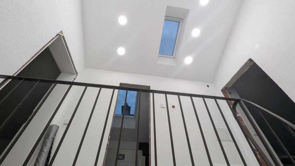 Erstbezug! Energetisch modernisiertes RMH, EBK, FBH, Terasse, etc 6 zimmer