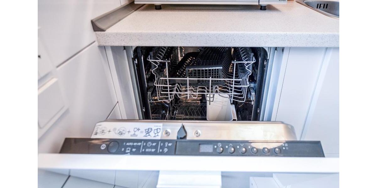 Etagenwohnung Köln Nippes - 2 Zimmer, 32 m&sup2;, 950&euro; | Angebot:26335347