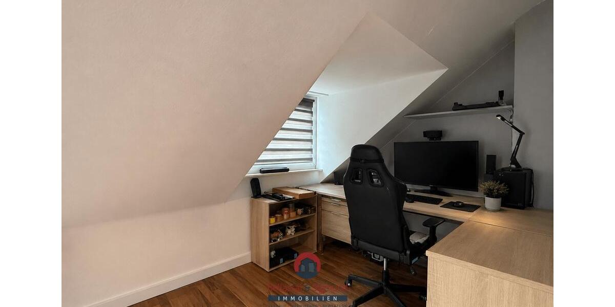 Etagenwohnung Krefeld - 2 Zimmer, 65 m&sup2;, 553&euro; | Angebot:26632419
