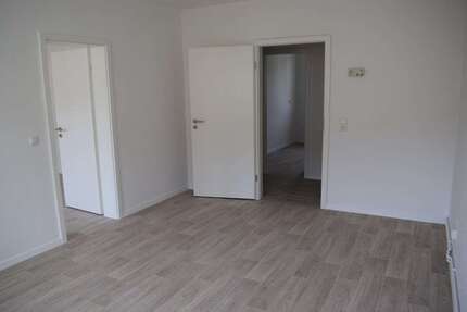 Wohnung Stadtilm Oberilm - 2 Zimmer, 46 m&sup2;, 250&euro; | Angebot:25125143