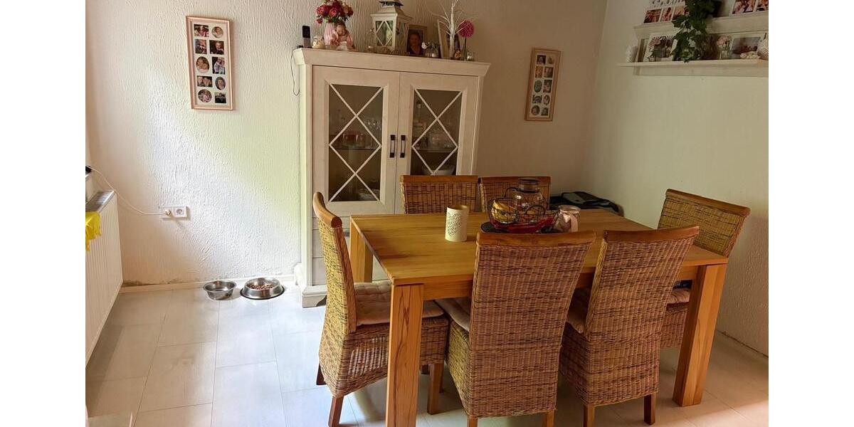 Erdgeschoßwohnung Breitenbach - 4 Zimmer, 120 m&sup2;, 700&euro; | Angebot:26168835