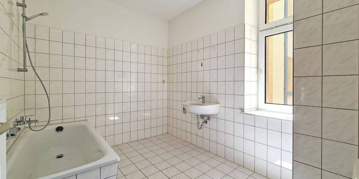 Etagenwohnung Chemnitz Sonnenberg - 1 Zimmer, 54 m&sup2;, 245&euro; | Angebot:26824939