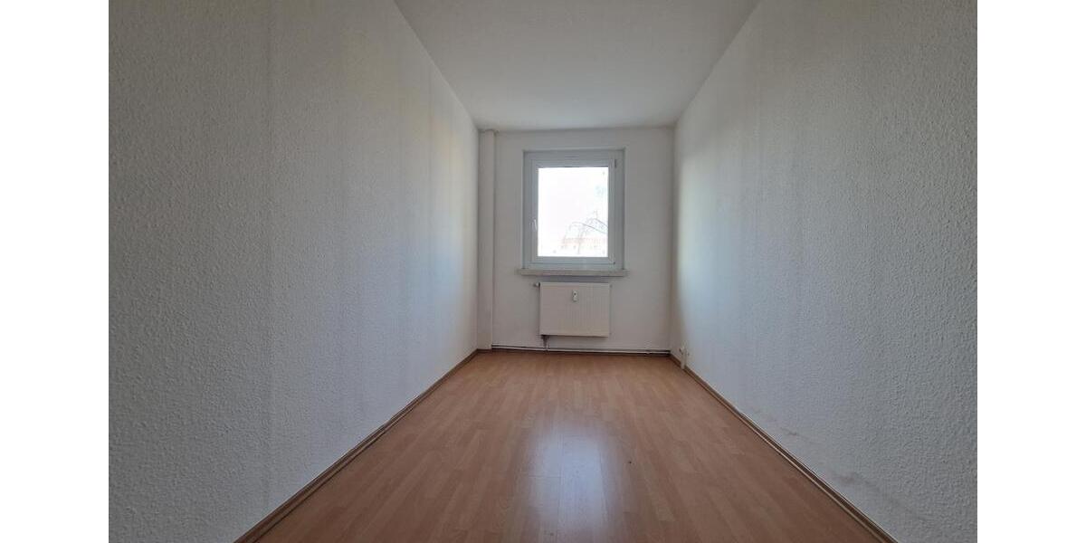 Etagenwohnung Hettstedt - 4 Zimmer, 70 m&sup2;, 330&euro; | Angebot:25366013