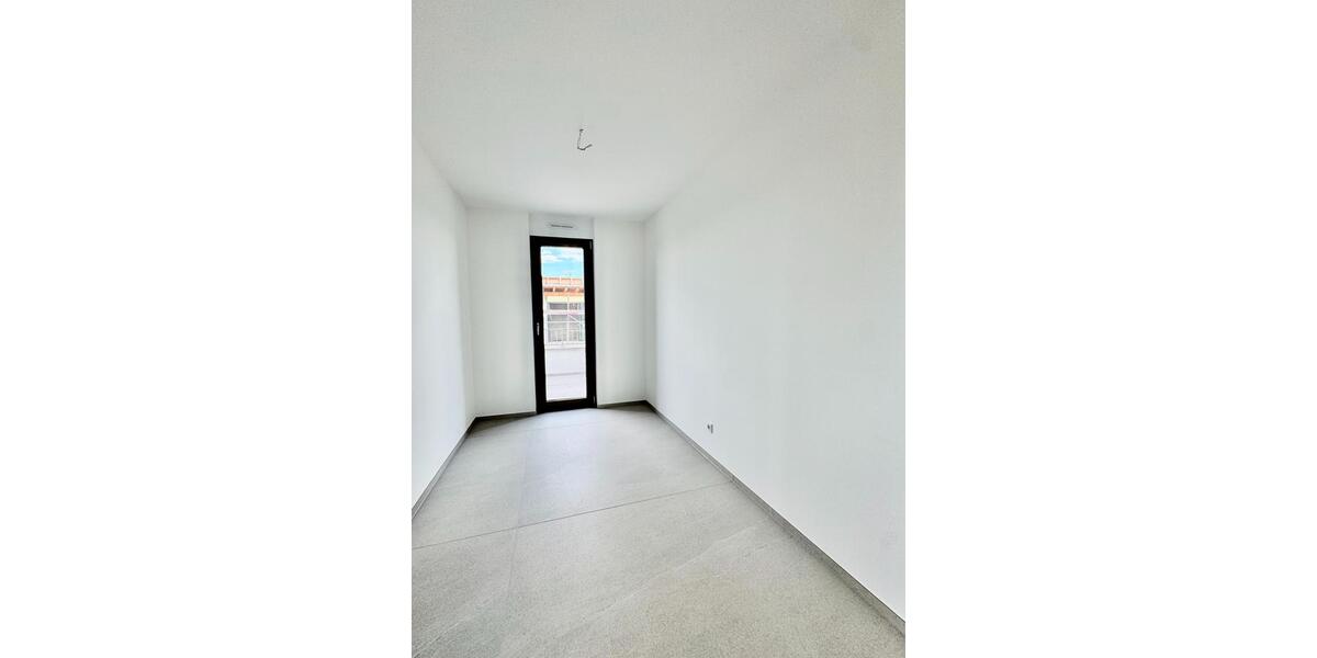 Einfamilienhaus Maintal - 4 Zimmer, 202 m&sup2;, 3.990&euro; | Angebot:26001612