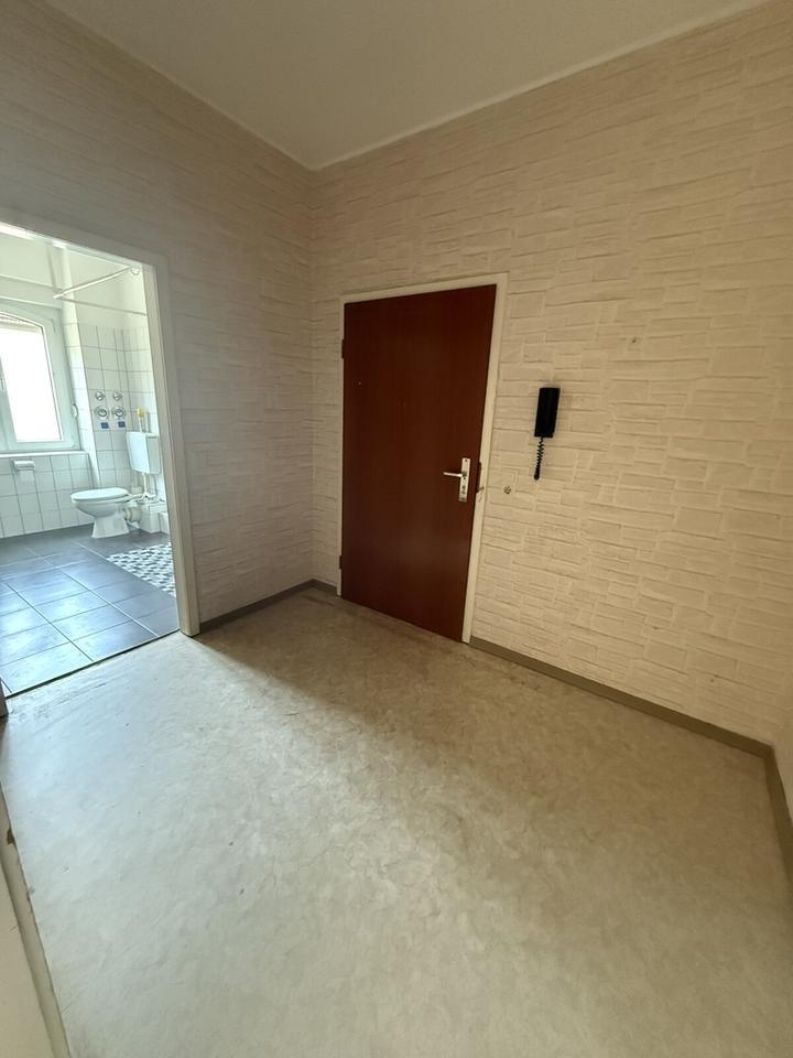 Bewegungsfreiheit in Ihrer bodengleichen Dusche. zimmer