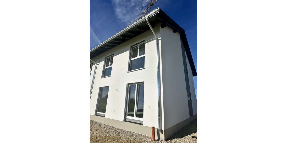 Haus zum Mieten in Ergolding 1.800 € 119.75 m² 4 zimmer