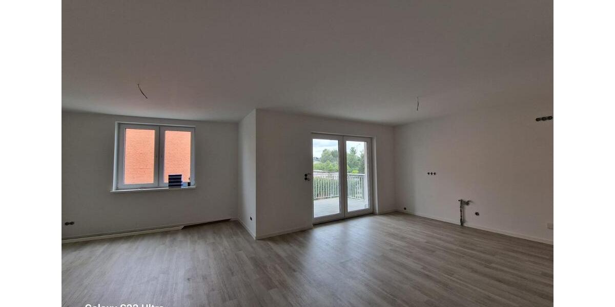 Etagenwohnung Güstrow - 4 Zimmer, 108 m&sup2;, 1.200&euro; | Angebot:24489945