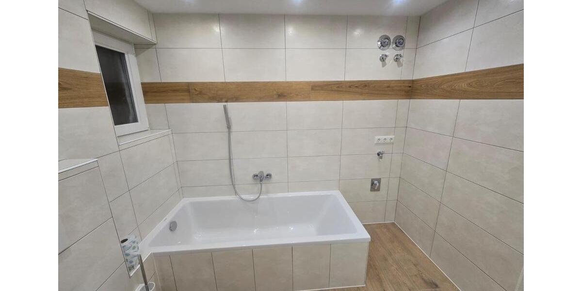 Erdgeschoßwohnung Bissingen - 4 Zimmer, 90 m&sup2;, 830&euro; | Angebot:24784161