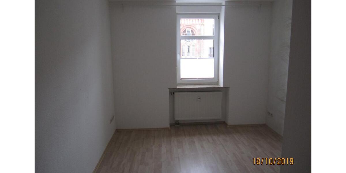 Erdgeschoßwohnung Meuselwitz - 2 Zimmer, 50 m&sup2;, 300&euro; | Angebot:24651531