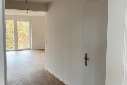 Wohnung Sankt Ingbert - 2 Zimmer, 90 m&sup2;, 920&euro; | Angebot:25220229