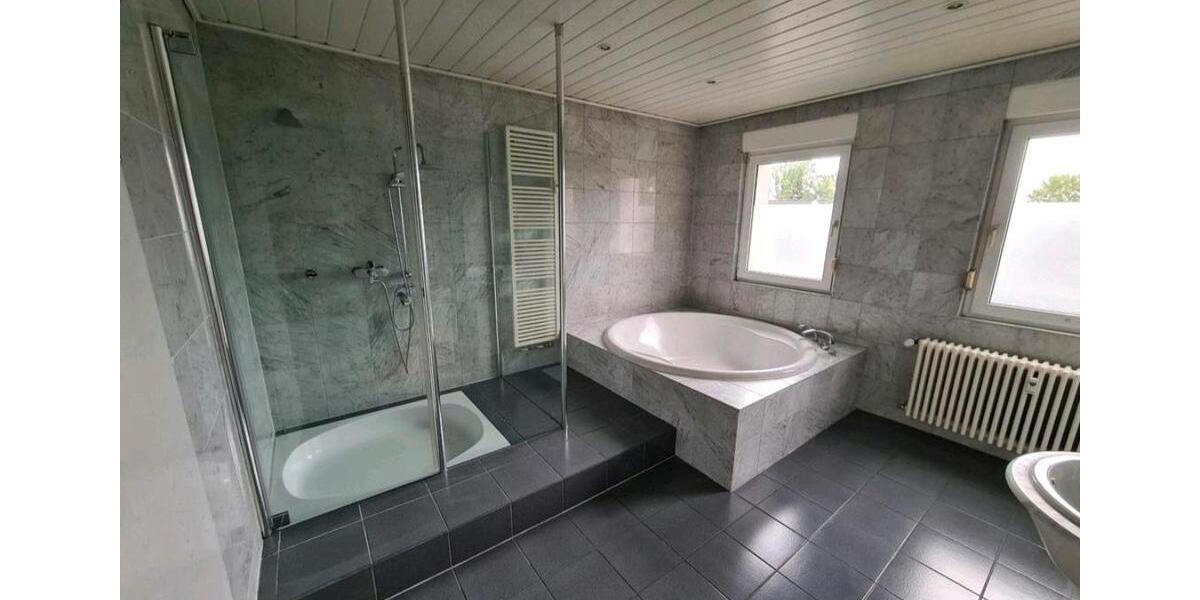 Etagenwohnung Nürnberg Almoshof - 4 Zimmer, 110 m&sup2;, 1.680&euro; | Angebot:24565239