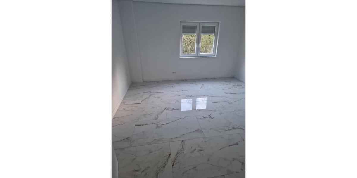 Erdgeschoßwohnung Schwäbisch Gmünd - 3.5 Zimmer, 90 m&sup2;, 1.280&euro; | Angebot:24859690