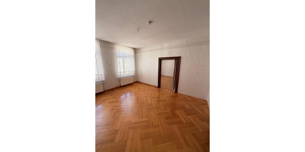Etagenwohnung Auerbach/Vogtland Vogtland - 4 Zimmer, 120 m&sup2;, 950&euro; | Angebot:26020226
