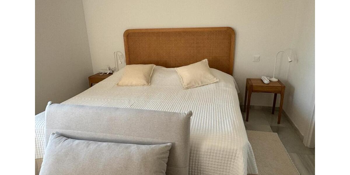 Terrassenwohnung Grünwald - 3 Zimmer, 120 m&sup2;, 1.800&euro; | Angebot:24509608