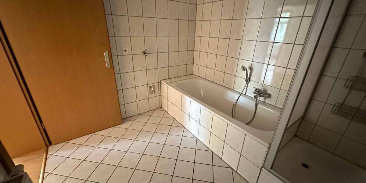 Etagenwohnung Chemnitz Rottluff - 3 Zimmer, 59 m&sup2;, 330&euro; | Angebot:26318911