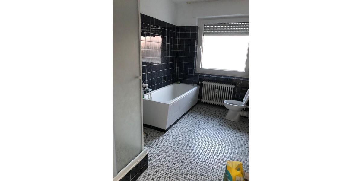 Etagenwohnung Hückelhoven - 4 Zimmer, 115 m&sup2;, 920&euro; | Angebot:26551078