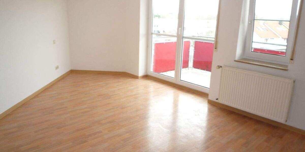 Etagenwohnung Hüfingen - 3 Zimmer, 87 m&sup2;, 680&euro; | Angebot:25801211