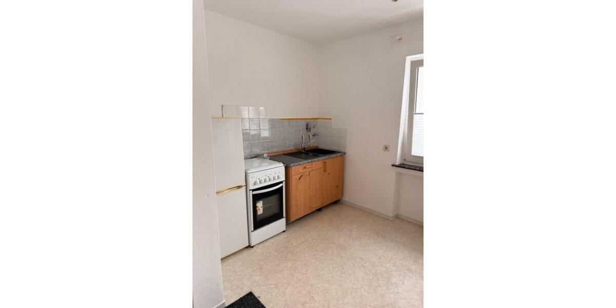 Wohnen auf Zeit Kassel Niederzwehren - 3 Zimmer, 14 m&sup2;, 350&euro; | Angebot:24756966