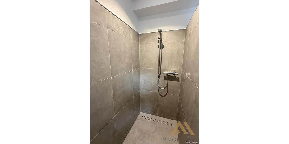 Erdgeschoßwohnung Cloppenburg - 3 Zimmer, 100 m&sup2;, 1.045&euro; | Angebot:26662368
