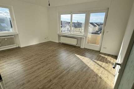 Wohnung zum Mieten in Obernburg am Main 790 € 81.94 m² 4 zimmer
