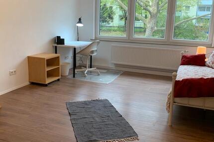 Wohnen auf Zeit Köln Mülheim - 1 Zimmer, 21 m&sup2;, 575&euro; | Angebot:26447440