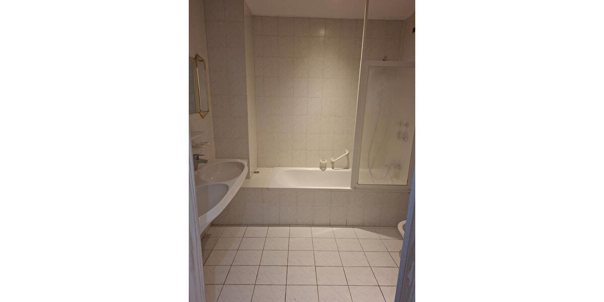 Etagenwohnung Au in der Hallertau - 3 Zimmer, 85 m&sup2;, 790&euro; | Angebot:26544500