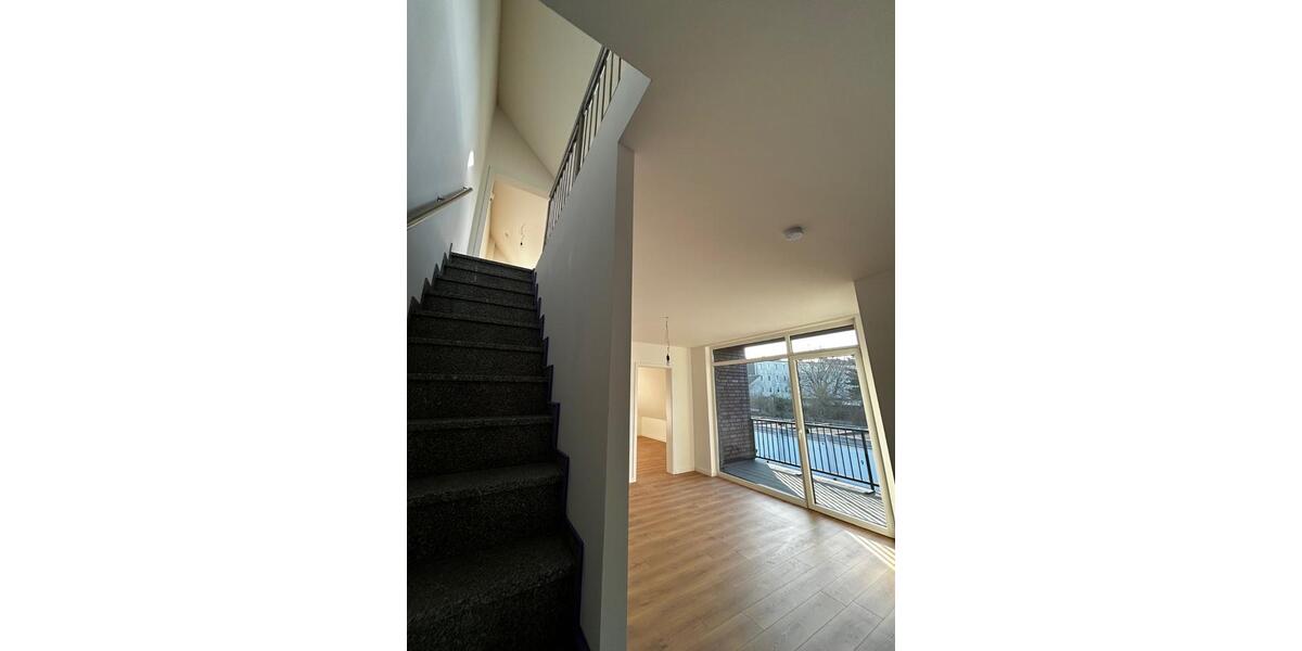 Maisonettenwohnung Mönchengladbach Nord - 4 Zimmer, 90 m&sup2;, 1.150&euro; | Angebot:24862653