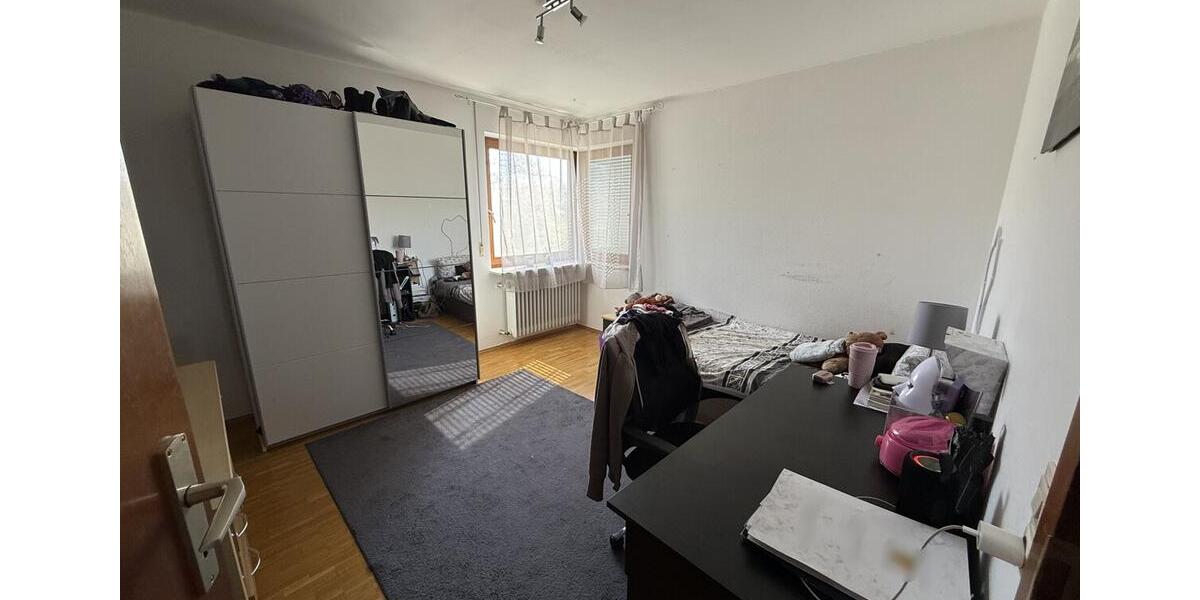 Reihenhaus Schwäbisch Hall - 6.5 Zimmer, 140 m&sup2;, 1.200&euro; | Angebot:26451380