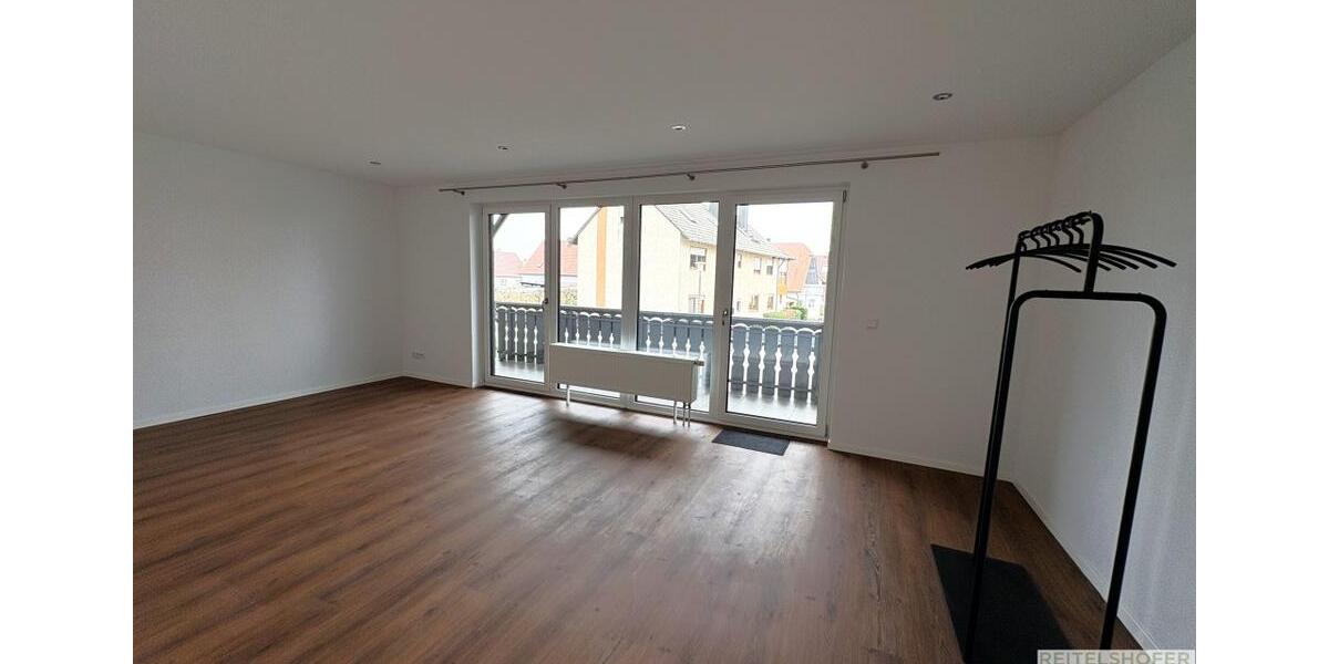 Erdgeschoßwohnung Wolframs-Eschenbach Eschenbach - 4 Zimmer, 130 m&sup2;, 1.200&euro; | Angebot:26645449