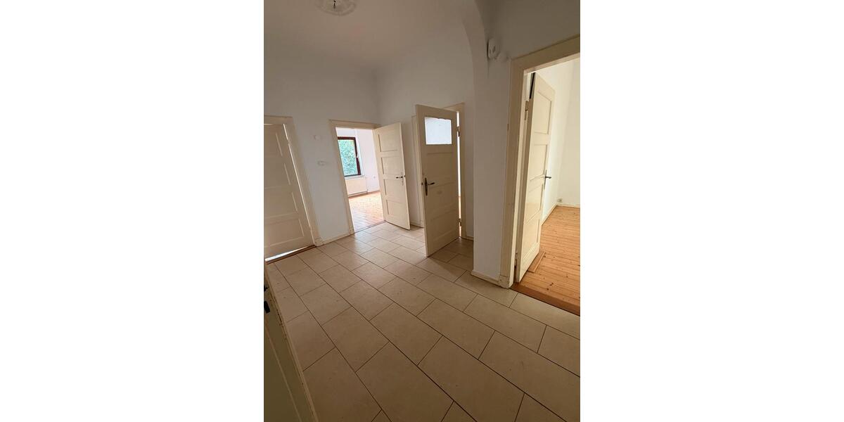 Hochparterre Oldenburg Bloherfelde - 4 Zimmer, 85 m&sup2;, 720&euro; | Angebot:26582760