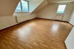 Etagenwohnung Oelsnitz (Vogtland) - 4 Zimmer, 82 m&sup2;, 452&euro; | Angebot:26253910