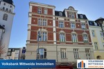 Helle 2,5-Zimmer-Dachgeschoßwohnung im Zentrum -Einbauküche auf Wunsch möglich!