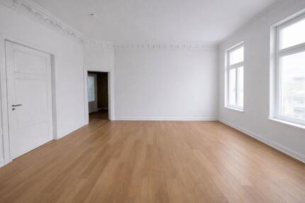 Wohnung Güstrow - 7 Zimmer, 185 m&sup2;, 1.485&euro; | Angebot:26651735