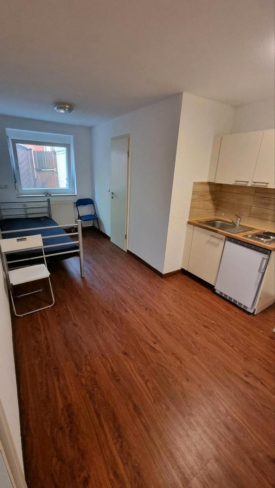 1 Zimmer Wohnung Komplett Möbilliert...