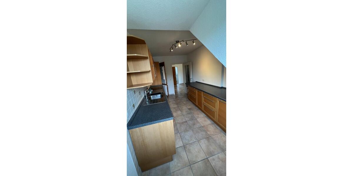 Maisonettenwohnung Essen Stadtbezirk III - 4 Zimmer, 122 m&sup2;, 1.329&euro; | Angebot:24637981