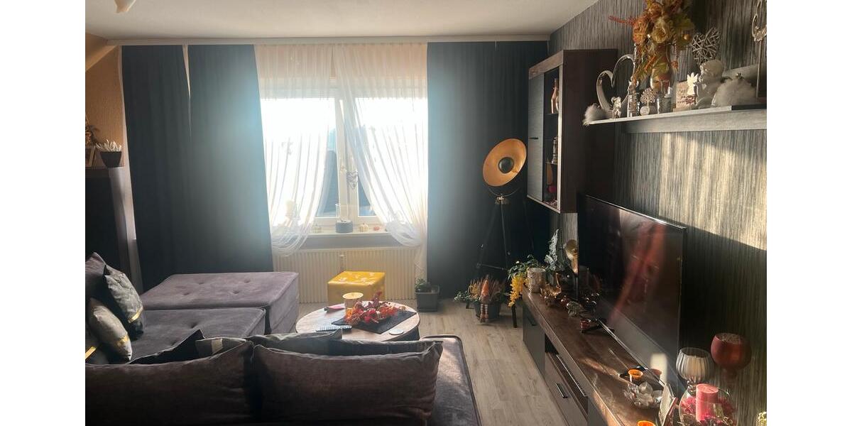 Dachgeschoßwohnung Attendorn - 1 Zimmer, 74 m&sup2;, 730&euro; | Angebot:24360979