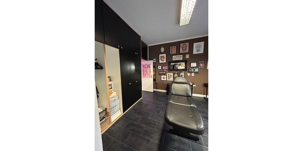 Erdgeschoßwohnung Frankfurt am Main Innenstadt - 2 Zimmer, 65 m&sup2;, 1.666&euro; | Angebot:24740404