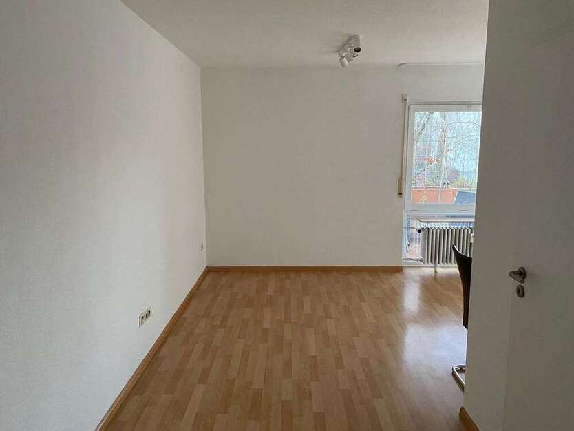 Wohnung zum Mieten in Gundelfingen 700 € 35 m²