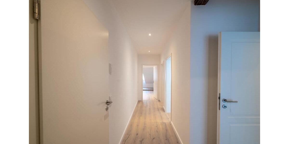 Maisonettenwohnung Villingen-Schwenningen Schwenningen - 4 Zimmer, 128 m&sup2;, 1.344&euro; | Angebot:26099167