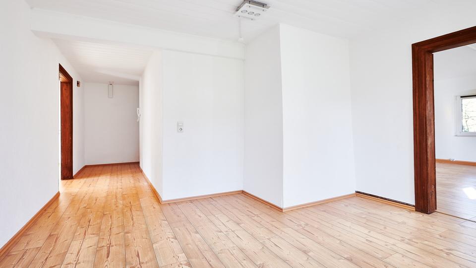 Etagenwohnung Detmold Hiddesen - 4 Zimmer, 120 m&sup2;, 960&euro; | Angebot:25831851