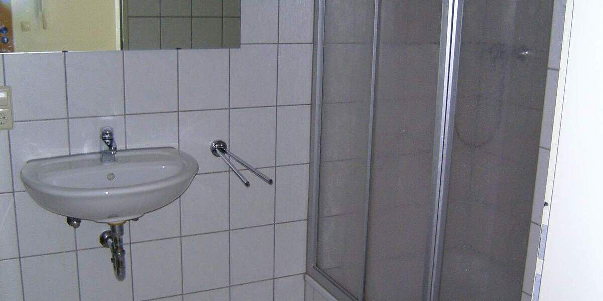 Etagenwohnung Weißenthurm - 3 Zimmer, 80 m&sup2;, 690&euro; | Angebot:24113116