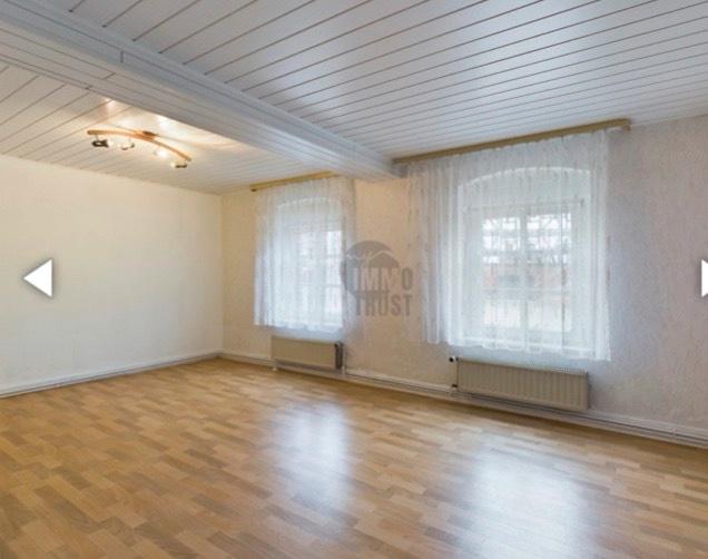 Erdgeschoßwohnung Rotenburg an der Fulda - 3 Zimmer, 92 m&sup2;, 450&euro; | Angebot:25351556