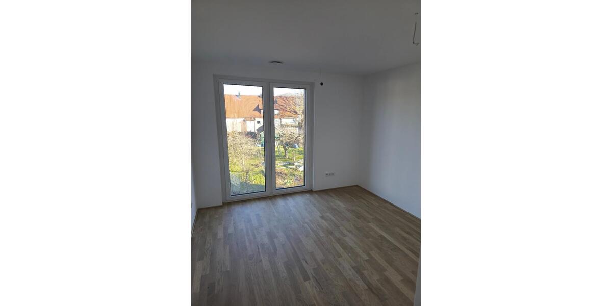 Etagenwohnung Lauchheim - 3 Zimmer, 85 m&sup2;, 1.100&euro; | Angebot:25883436
