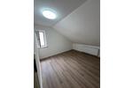 Dachgeschoßwohnung Stuttgart Zuffenhausen - 3 Zimmer, 67 m&sup2;, 1.200&euro; | Angebot:26640273